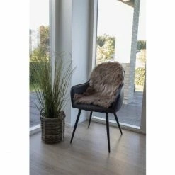 Besorgen ✔️ House Nordic Lambskin Artificial Kunstfell-Teppich - 50x85 Cm - Höhe: 6,5 Cm - Mushroom ✨ 2 Besorgen ✔️ House Nordic Lambskin Artificial Kunstfell-Teppich - 50x85 Cm - Höhe: 6,5 Cm - Mushroom ✨ -House Nordic Shop unnamed file 3333