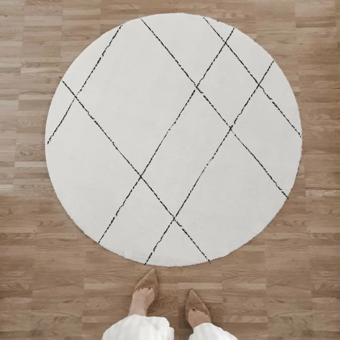 Eulenschnitt Lines Fußmatte rund Indoor & Outdoor - ca. Ø 100x1 cm - creme Auslauf ✔️ Eulenschnitt Lines Fußmatte Rund Indoor & Outdoor - Ca. Ø 100x1 Cm - Creme ???? -House Nordic Shop unnamed file 3507